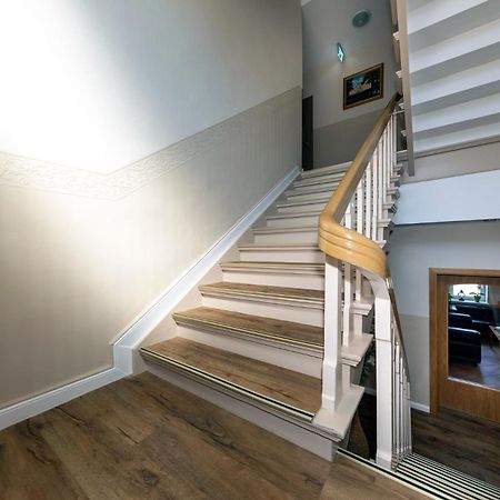 Landhaus Knoetel Ludwigslust Bagian luar foto